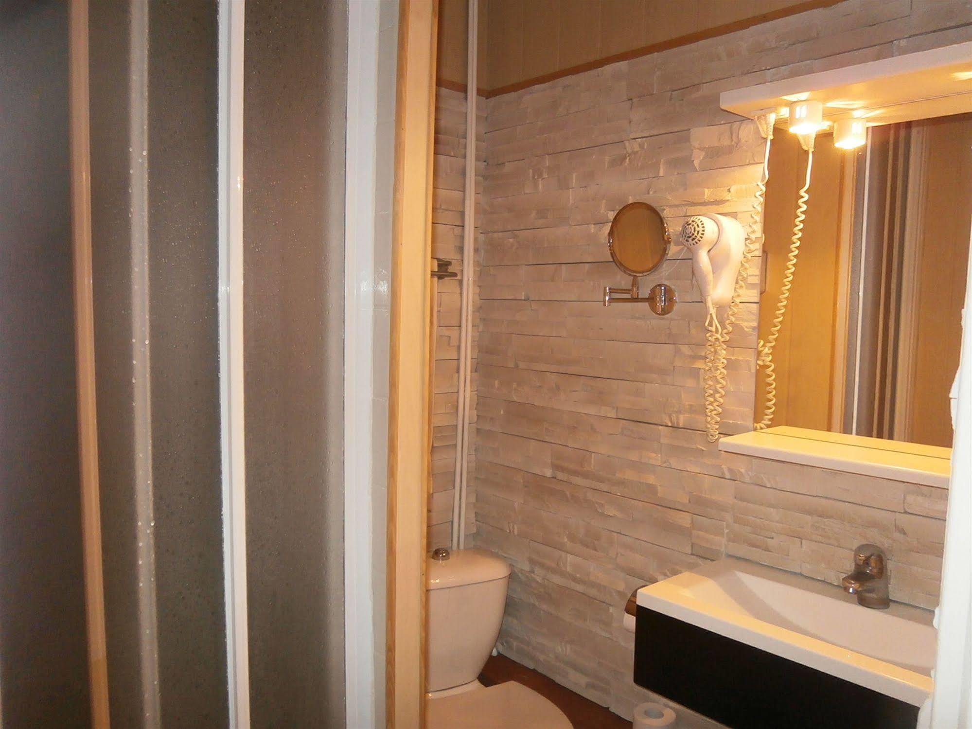Hotel Beausejour روان المظهر الخارجي الصورة