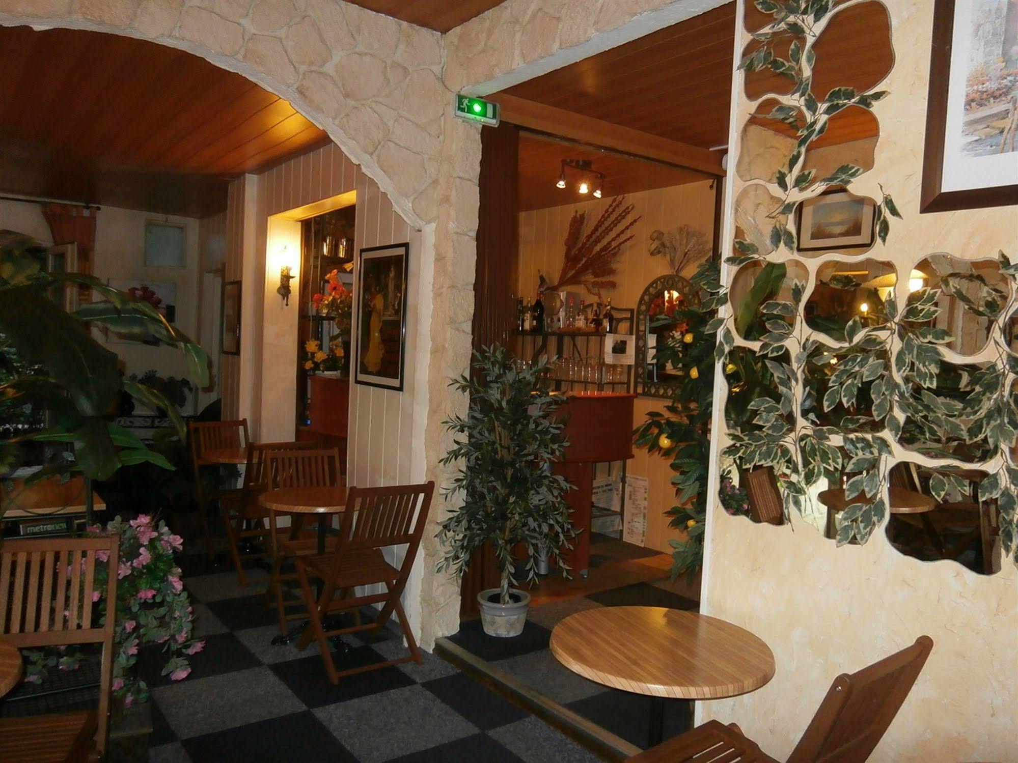 Hotel Beausejour روان المظهر الخارجي الصورة