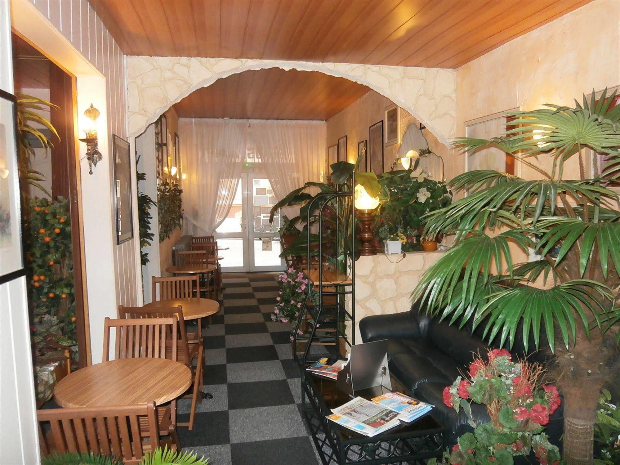 Hotel Beausejour روان المظهر الخارجي الصورة
